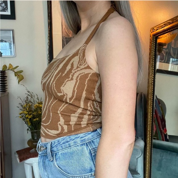 Heartloom Knit Halter Top - Picture 3 of 5